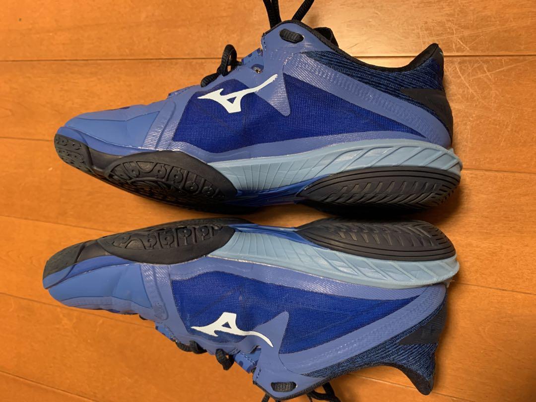 【専用美品】mizunoバドミントンシューズ　24センチ