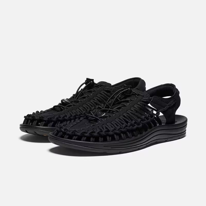 KEEN 23cm黒 編み込みデザイン スポーツサンダル