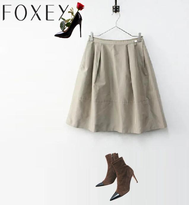 美品★FOXEY シルクスカート ベルフラワー エスプレッソ ロゴプレート38