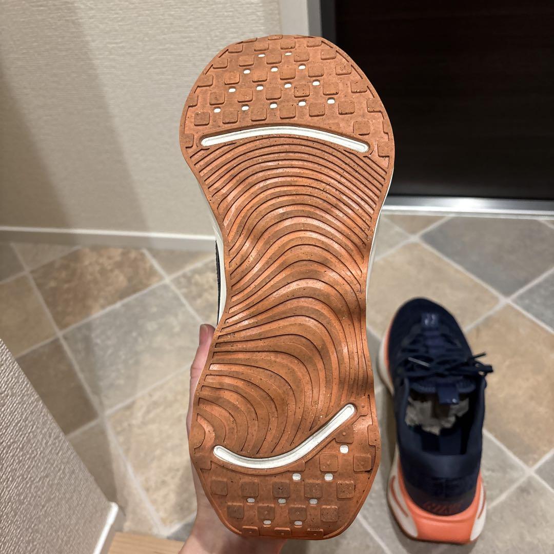 Nike ナイキ　モティバ　27cm