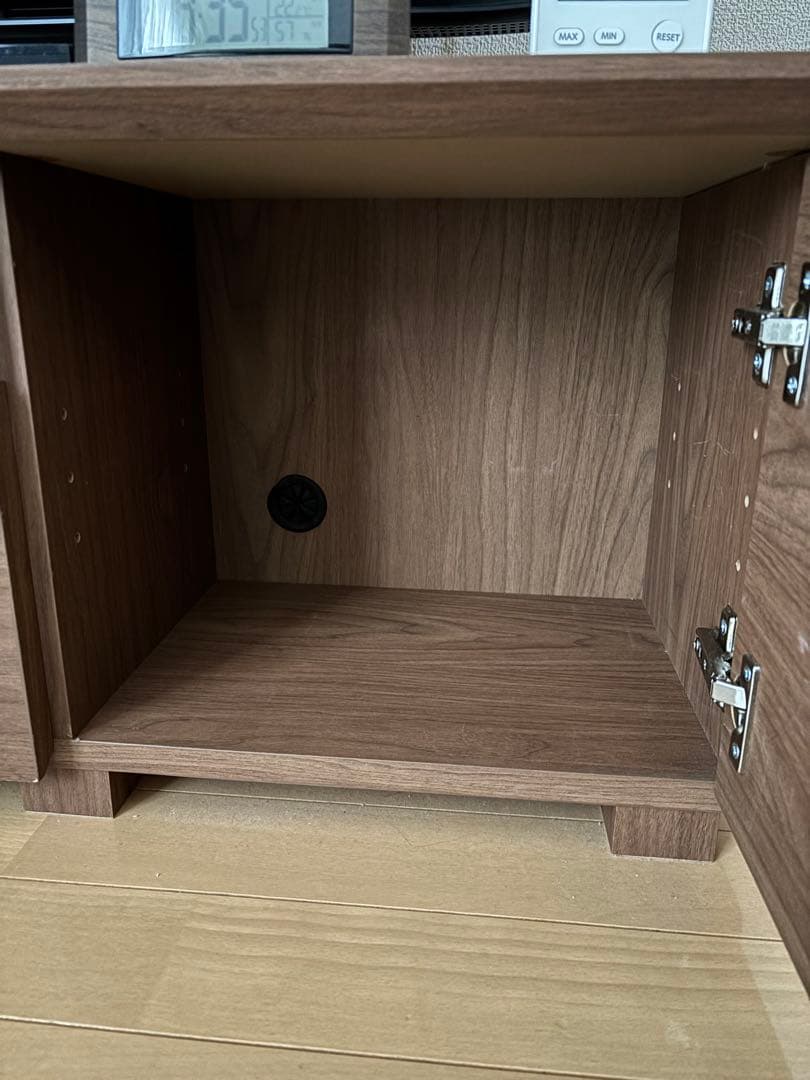 ガラス扉付きやや傷や汚れあり