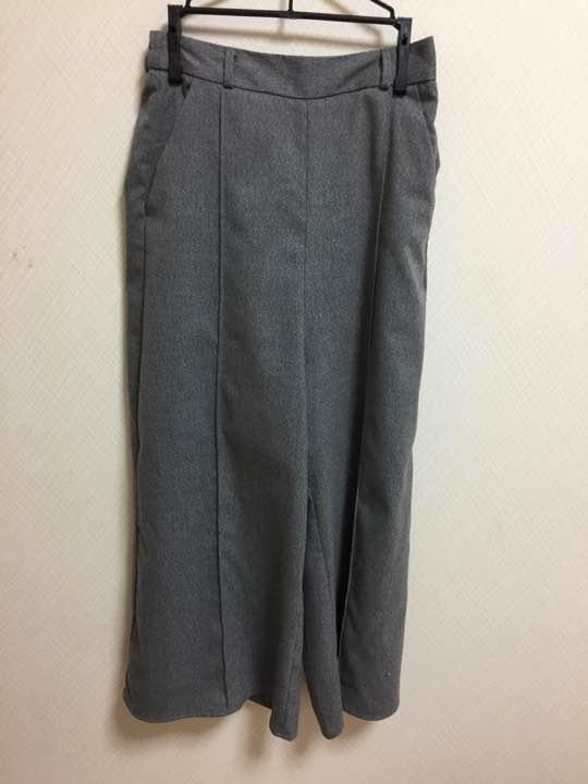 メルカリ Guの万能グレーガウチョパンツ 900 中古や未使用のフリマ メルカリ Guの万能グレーガウチョパンツ 900 中古や未使用のフリマ