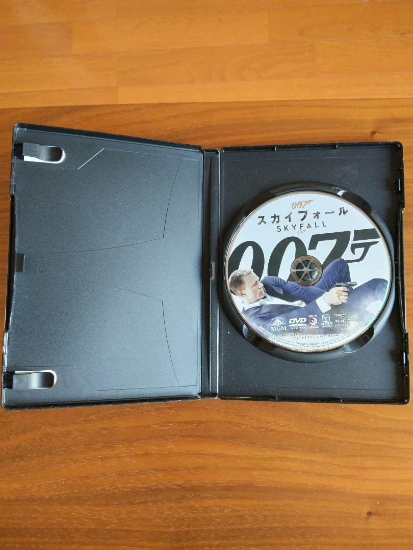 「００７スカイフォール」ムビチケカード（使用済み中古・美品・２０１２年） 007スカイフォール」ムビチケカード（使用済み中古・美品