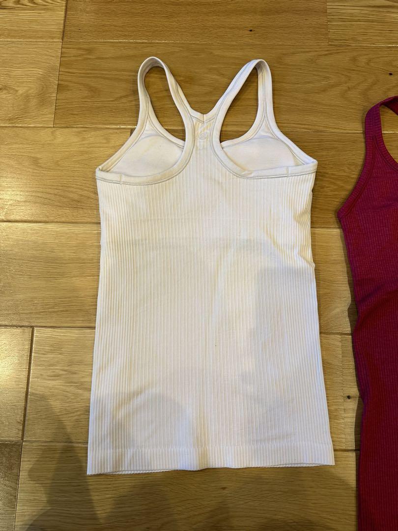 lululemon トップス　2枚組　未使用品 lululemonタンクトップ2枚セット - ウォーキング・ランニング