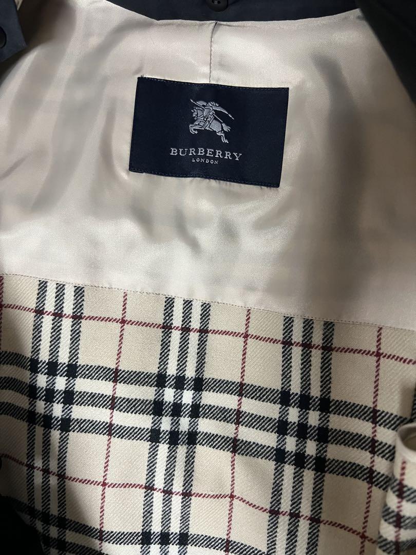 BURBERRY ブラック トレンチコート　11号