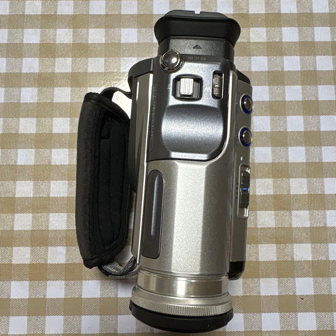 美品ビクター GR-DZ7 デジタルビデオカメラ ミニDV デジタルビデオカメラ“ベビームービースクエア”「GR-DZ7」