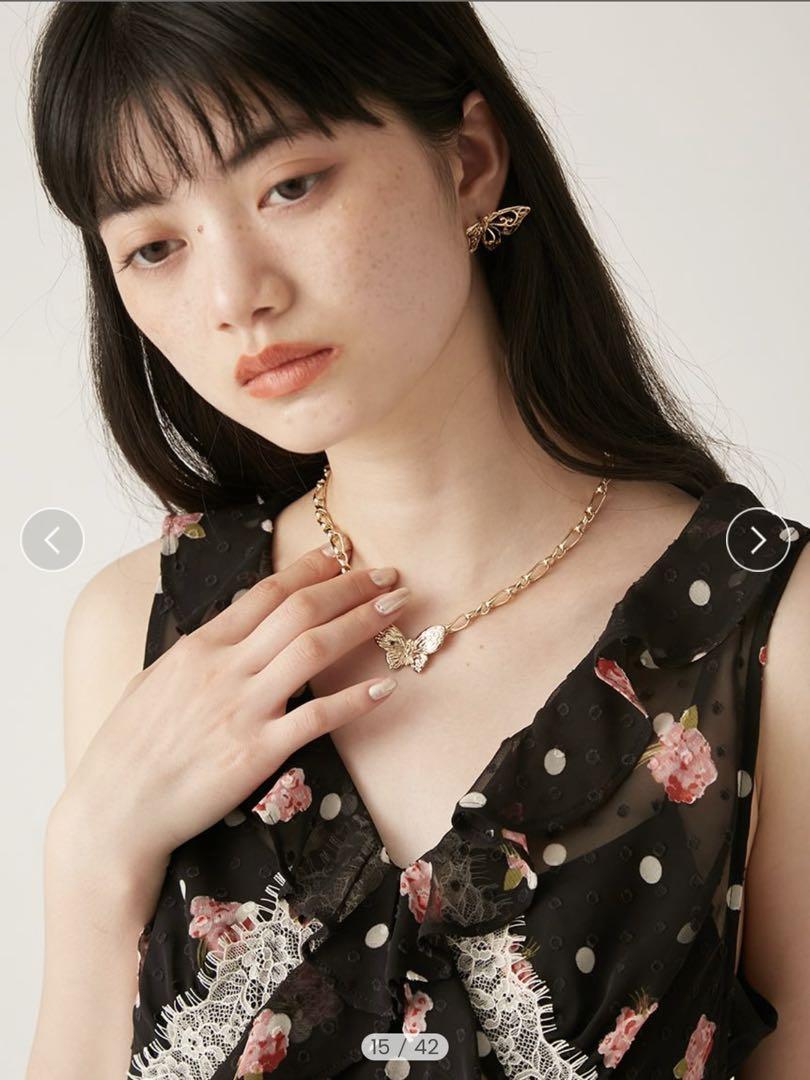 【LILY BROWN × ANNA SUI】バリエ柄ワンピース