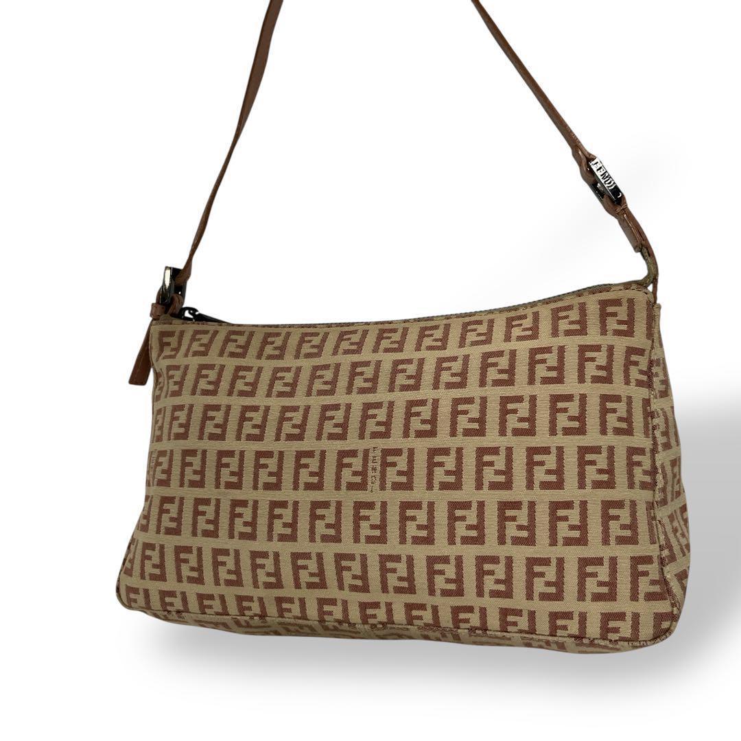 FENDI ズッキーノ　アクセサリーポーチ　ハンドバッグ　キャンバス　ベージュ
