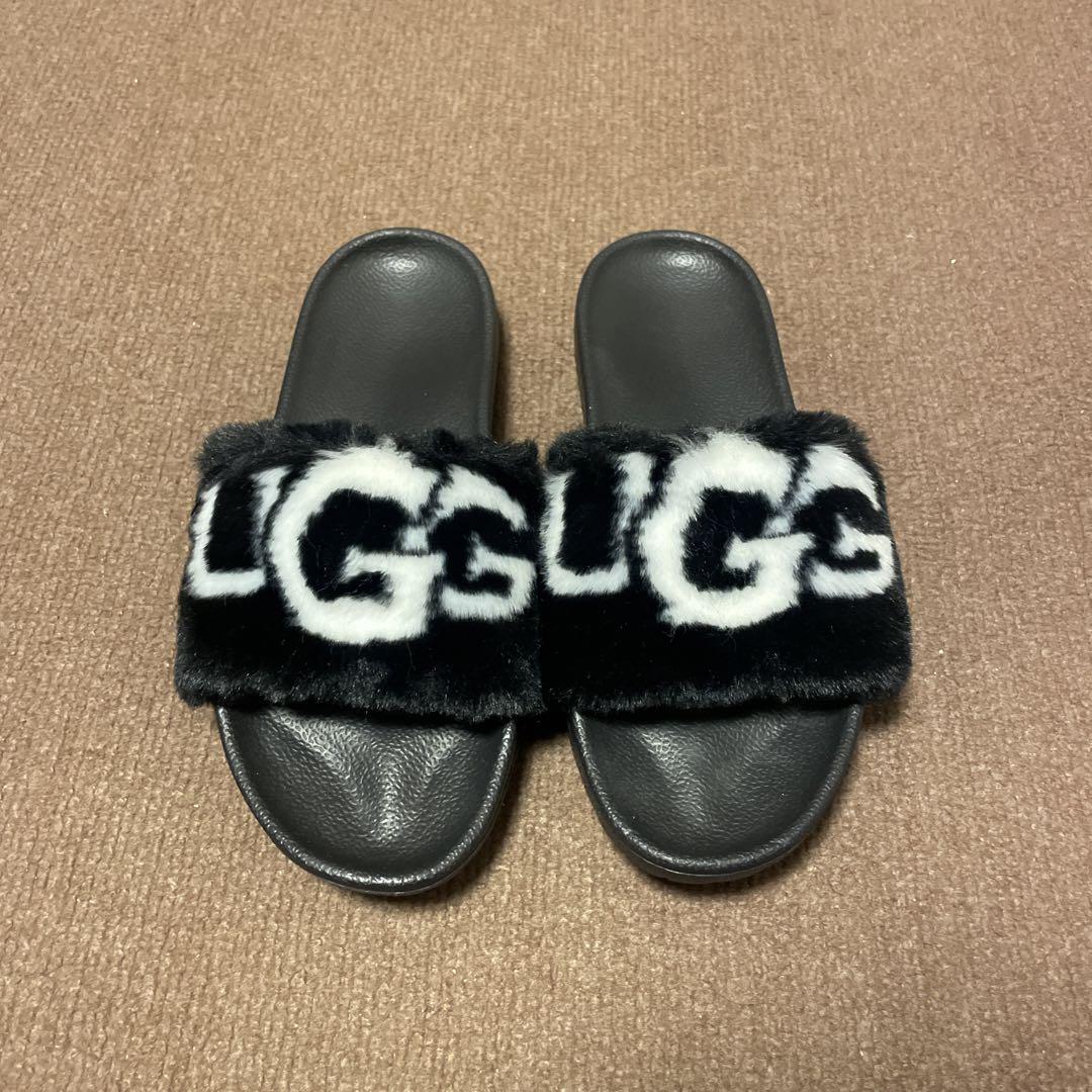UGG ブラック ファー サンダル アグ UGG サンダル ファーサンダル もこもこ 黒 ブラック 24
