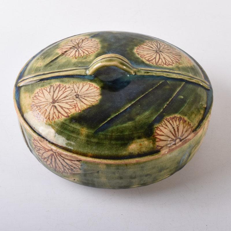 茶道具　瀬戸焼　名工　加藤春岱作　蓋物　共箱　N　7449