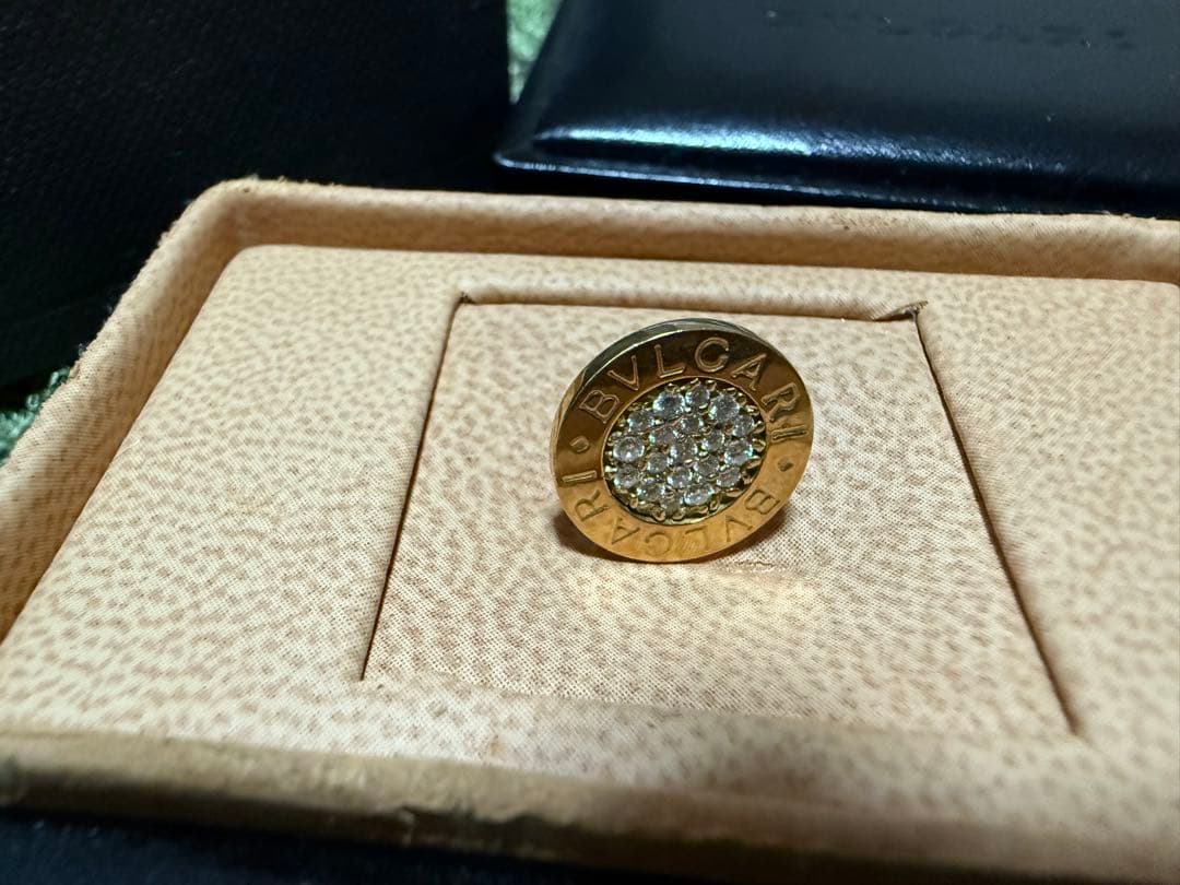 ブルガリブルガリ パヴェダイヤ ピアス K18YG 片方のみBVLGARI