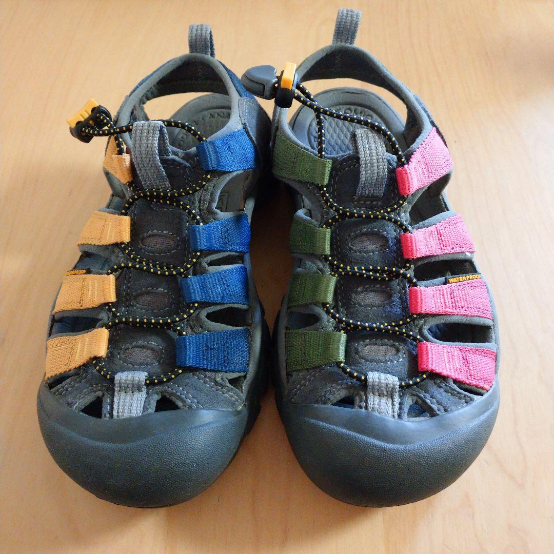 【値下げ】KEEN サンダル ニューポート オッシュマンズ