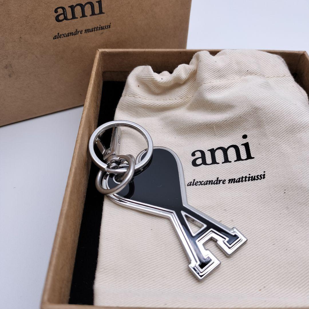 【新品未使用】AMI PARIS ロゴ キーホルダー キーリング 楽天市場】ami paris アミパリス キーリング AMI DE COEUR