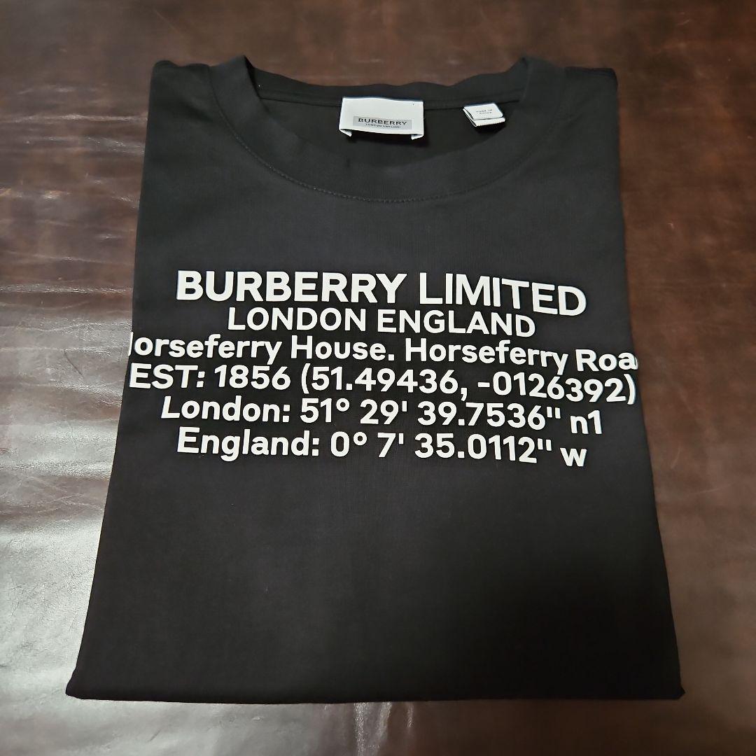 BURBERRY　Tシャツ