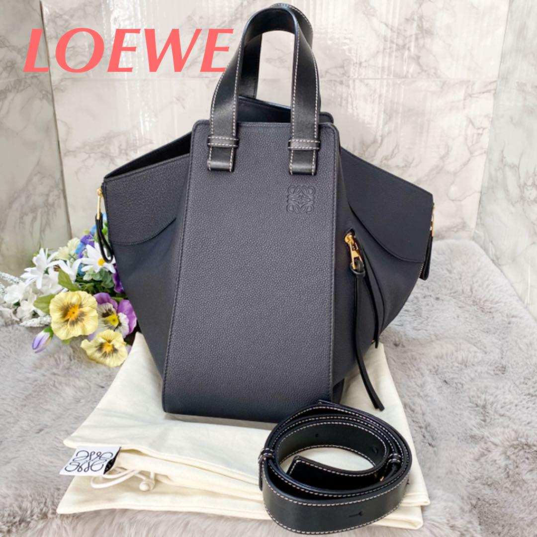 特急 ✨極美品✨LOEWE ロエベ ハンモックバッグ ミディアム ショルダーバッグ 特急 ✨極美品✨LOEWE ロエベ ハンモックバッグ ミディアム ショルダーバッグ