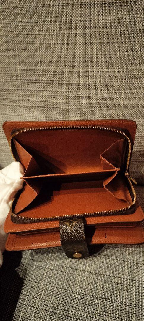LOUIS VUITTON モノグラム 二つ折り財布