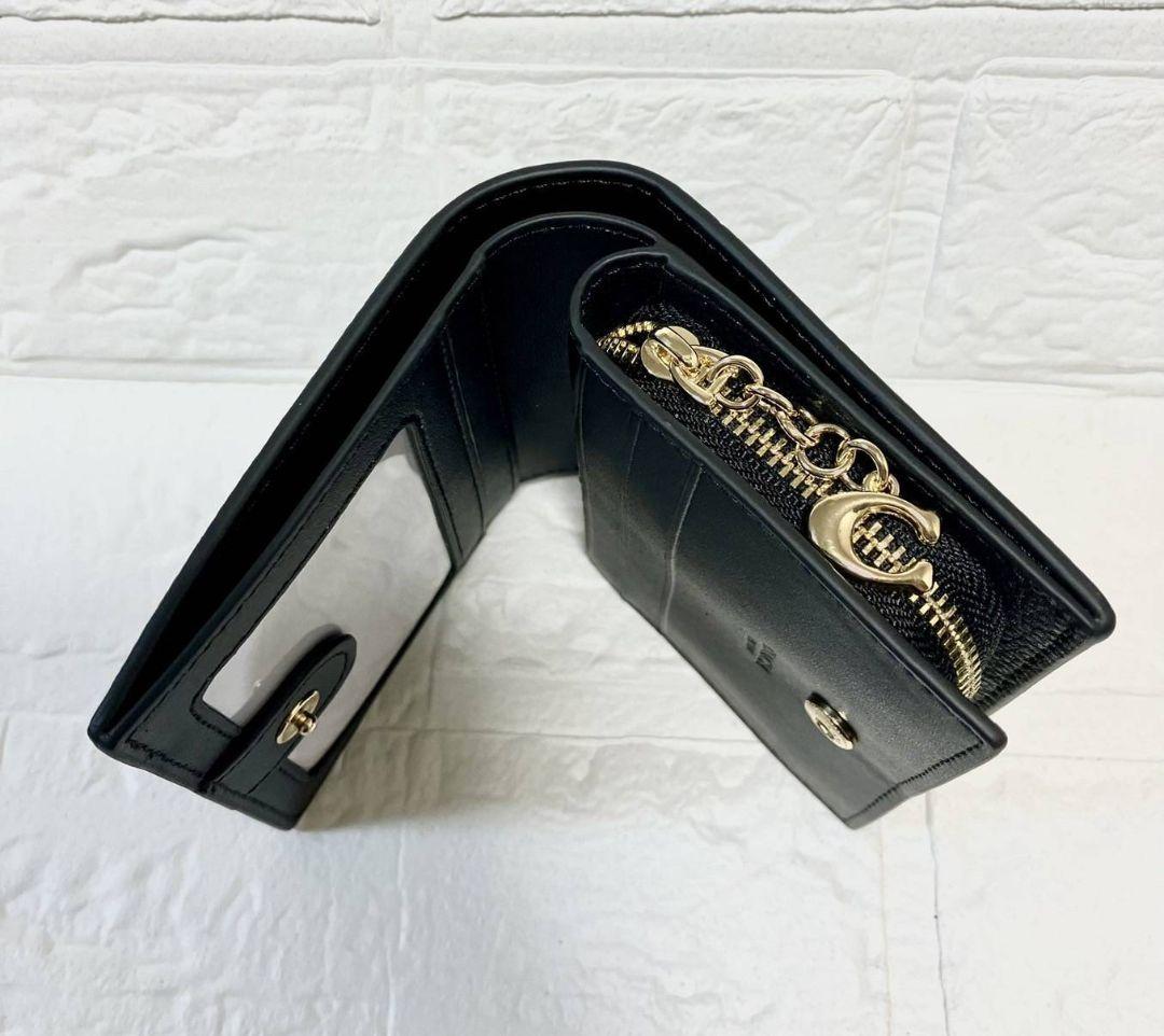 COACH 　二つ折り財布　Cチャーム　ブラック