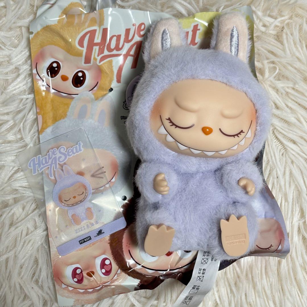 Labubu HAVE A SEATぬいぐるみBABA x ZIZI 2点セット 正規品】LABUBU Have a Seat ぬいぐるみ ZIZI - メルカリ