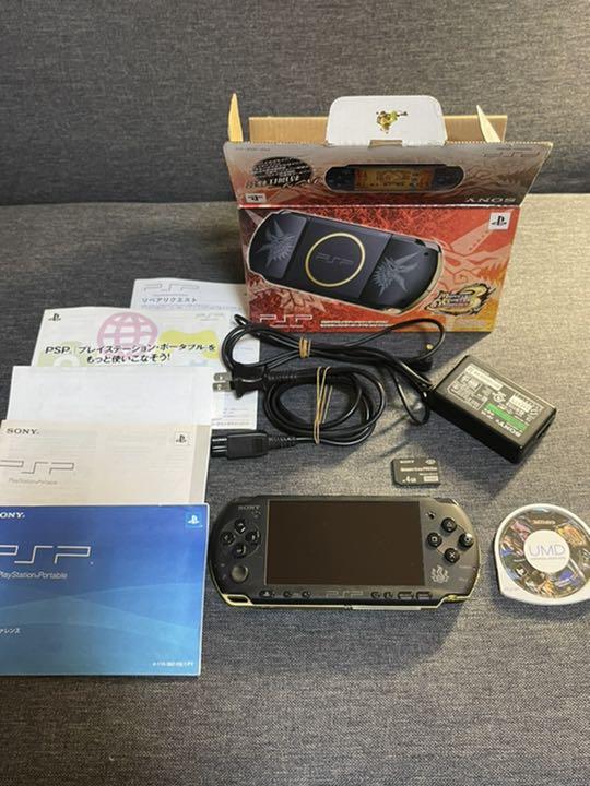 ブラック系今年人気のブランド品や PSP-3000 MHP3rd ハンターズモデル 【70%OFF】 【美品】PSP-3000 ハンターズモデル 携帯用ゲーム本体