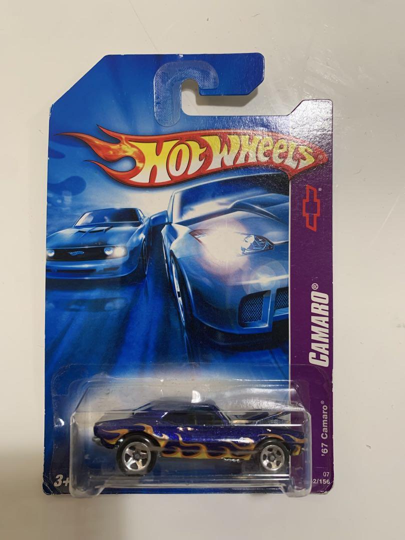 Hot Wheels 1967 Camaro 紫