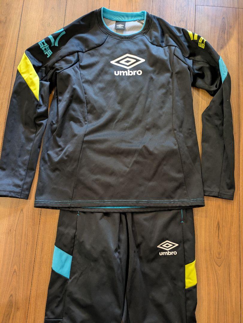 umbro サッカーウェア 上下セット　Мサイズ