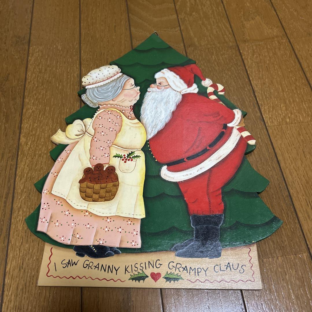 サンタとグランニートールペイント