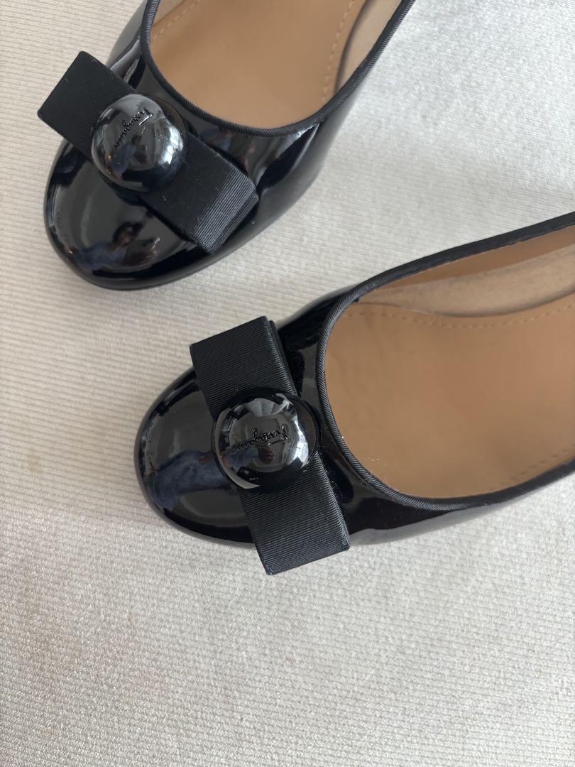 フェラガもFerragamo Fiocco Heels｜24.5｜黒