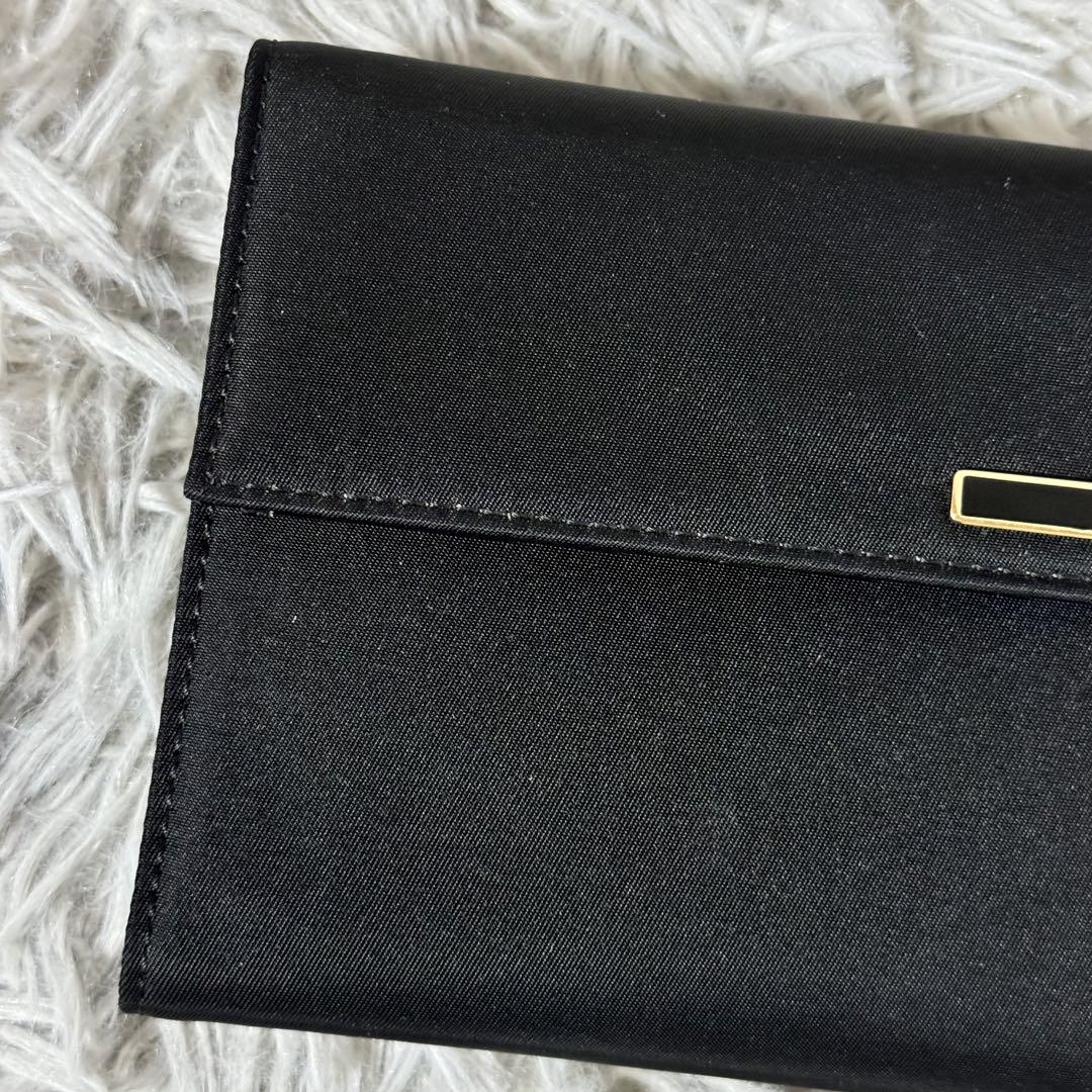未使用品✨PRADA プラダ　三つ折り財布　ナイロン　ブラック　ロゴプレート