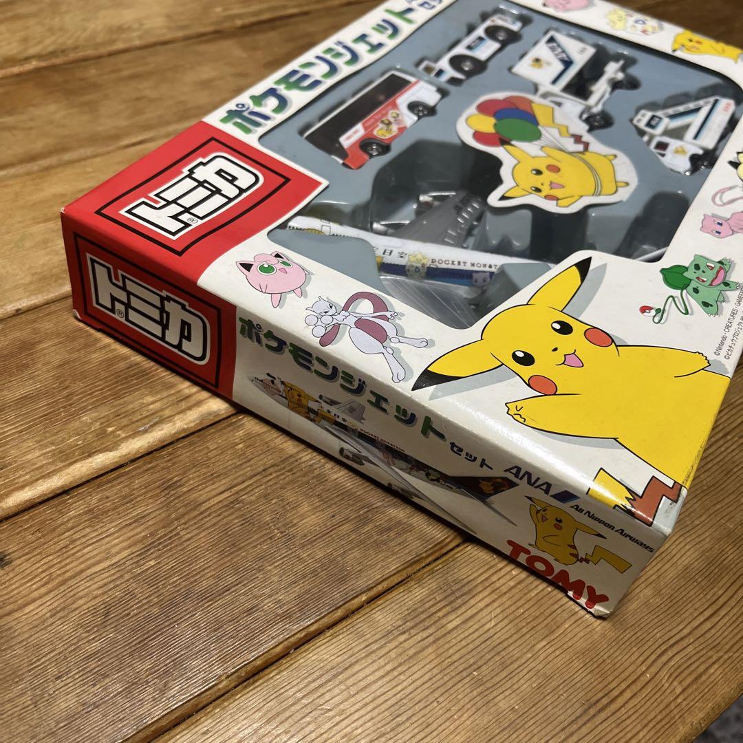 貴重　トミカ ポケモンジェットANA セット　トミー　ミニカー