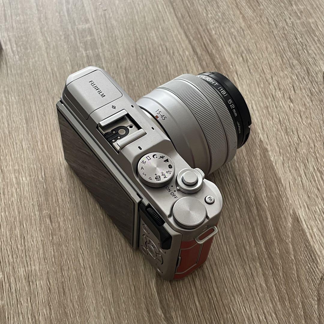 Fujifilm X-A5 デジタルカメラ XC15-45mmレンズ付き
