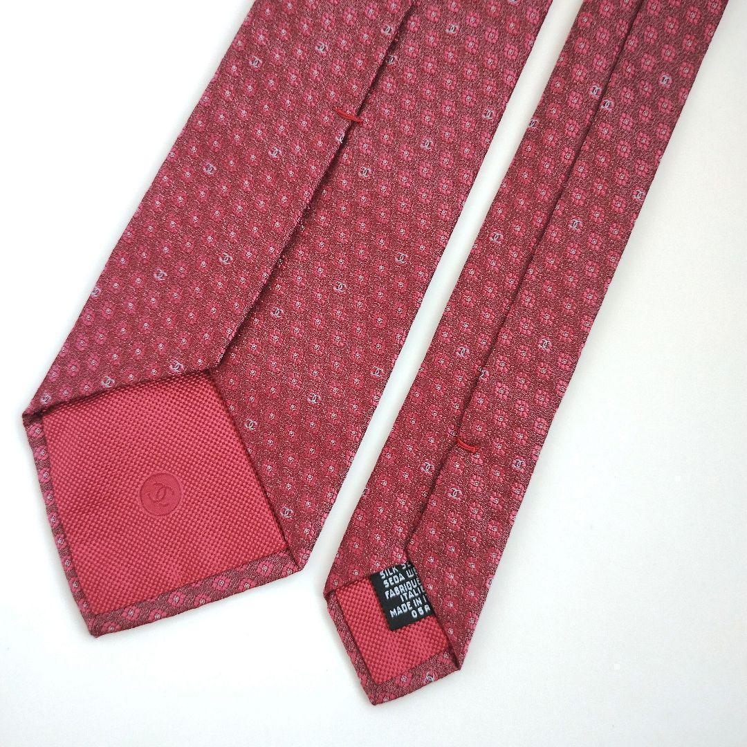 美品】シャネル ネクタイ レッド系 小花柄 ココマーク チェーン