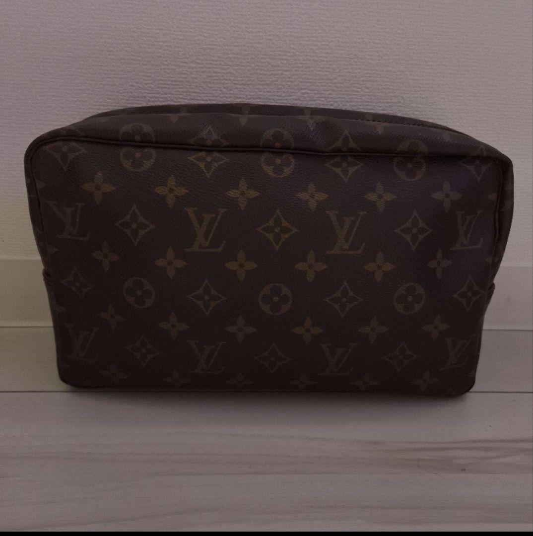 ルイヴィトン LOUISVUITTON モノグラム 化粧ポーチ　セカンドバック