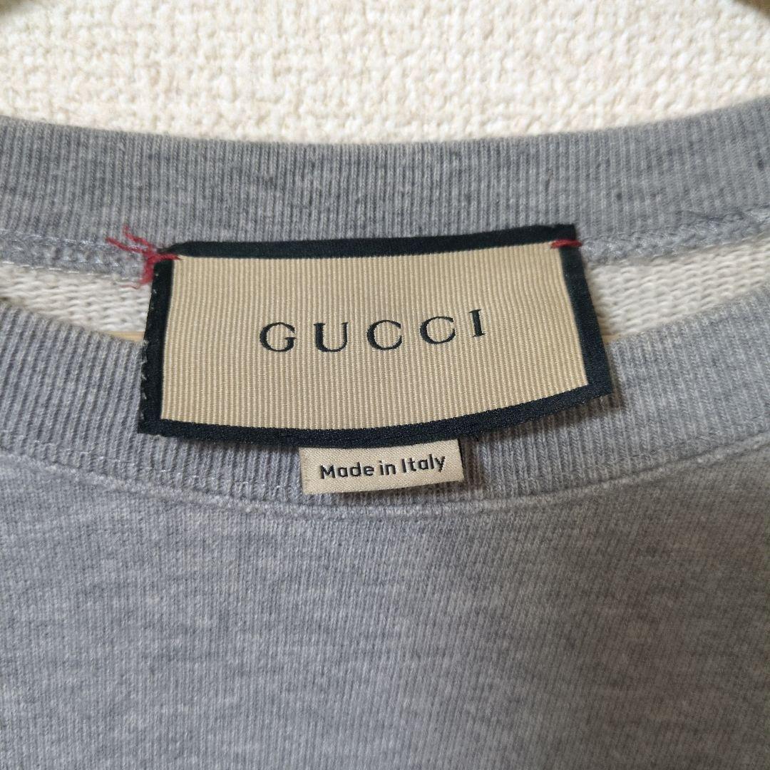 GUCCI グレー ロゴプリント トレーナー