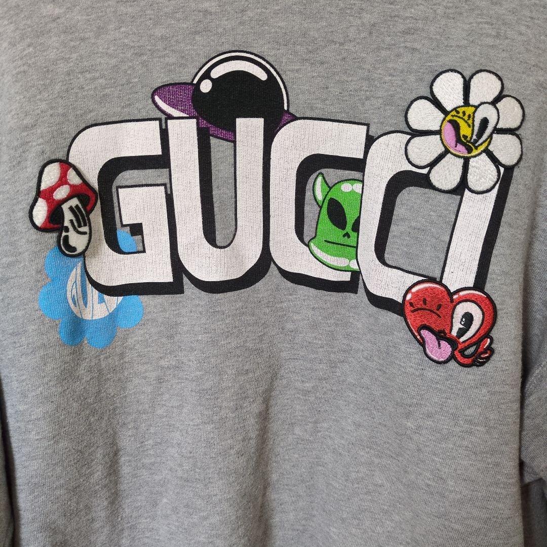 GUCCI グレー ロゴプリント トレーナー