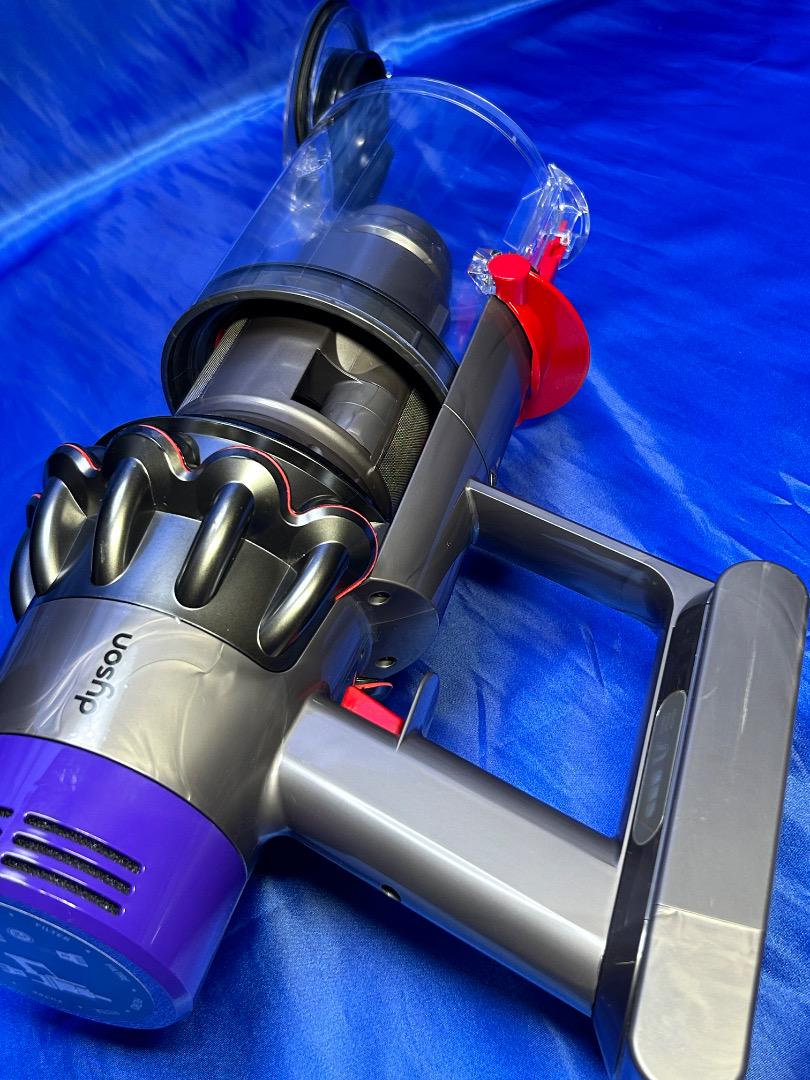 美品　ダイソン　dyson V10/SV12 Fluffy メンテナンス済