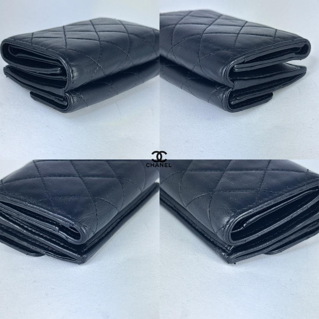 CHANEL シャネル