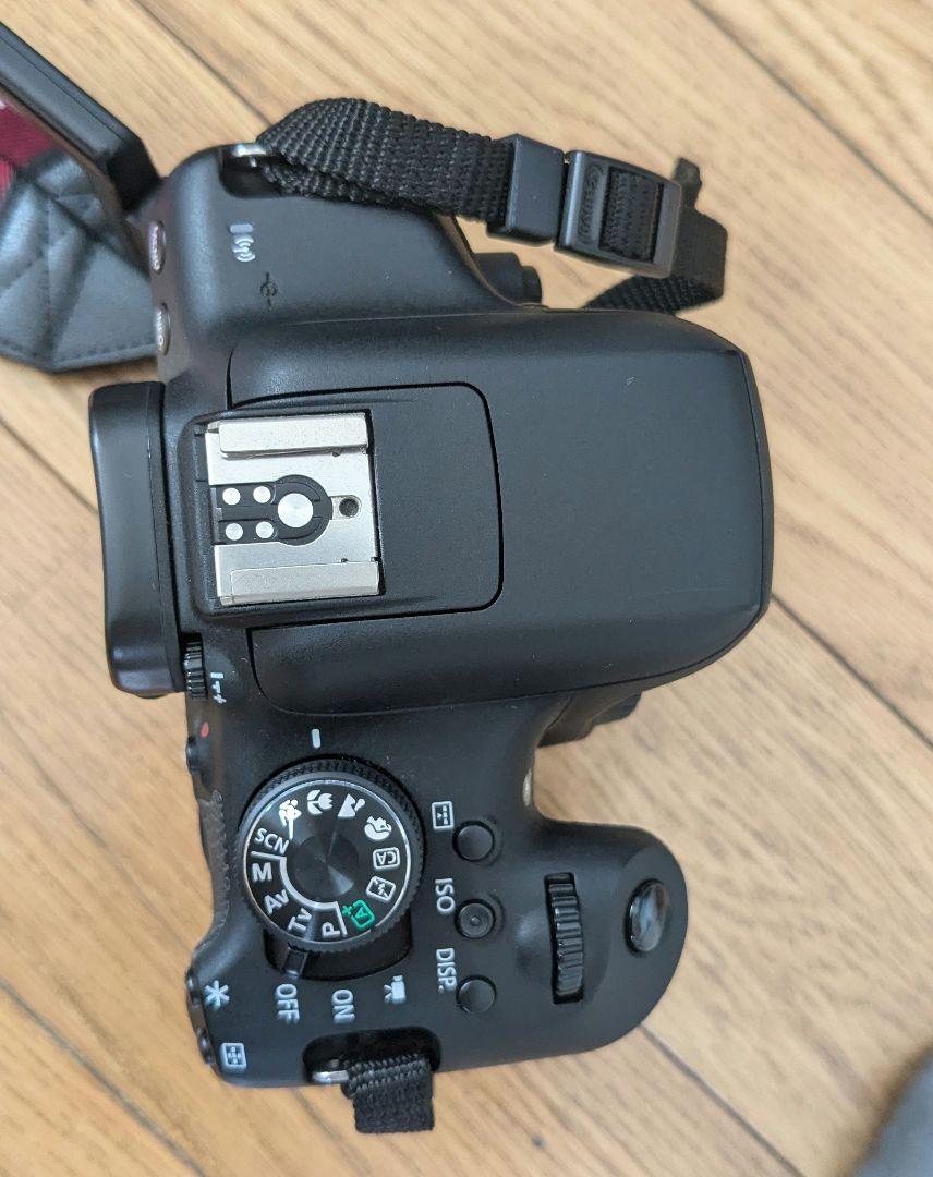 キャノン Canon EOS Kiss X8i レンズキットSDカード付
