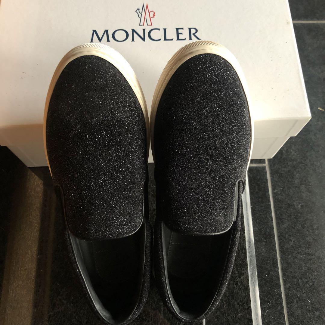 モンクレール MONCLER スリッポン スニーカー 黒