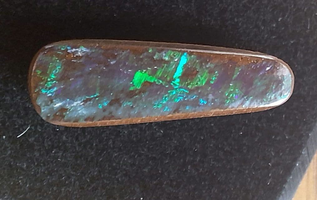 天然 ボルダーオパール