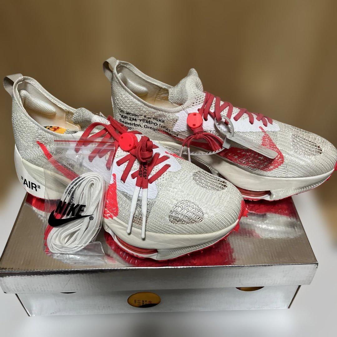 新品・未使用Nike Air zoom tempo next%off white