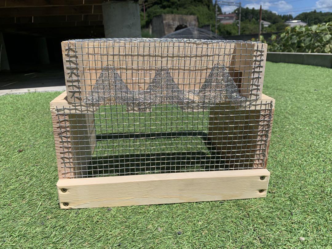 スズメバチ捕獲器　2個