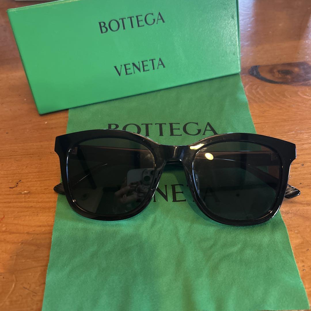 BOTTEGA VENETA　サングラス　中古品　美品