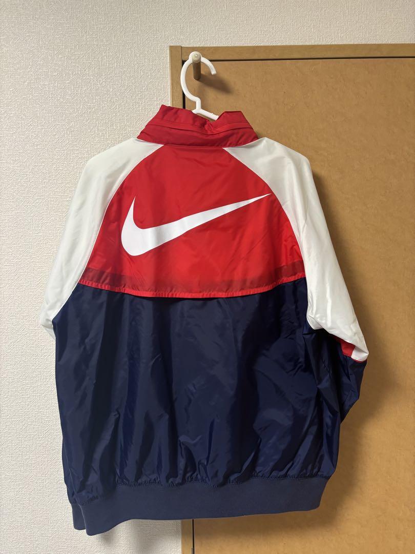 Nike ナイロンジャケット 赤・白・紺