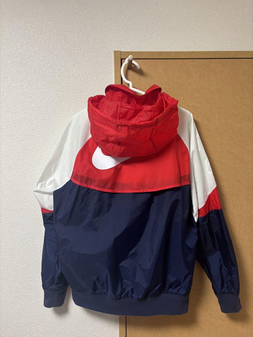 Nike ナイロンジャケット 赤・白・紺