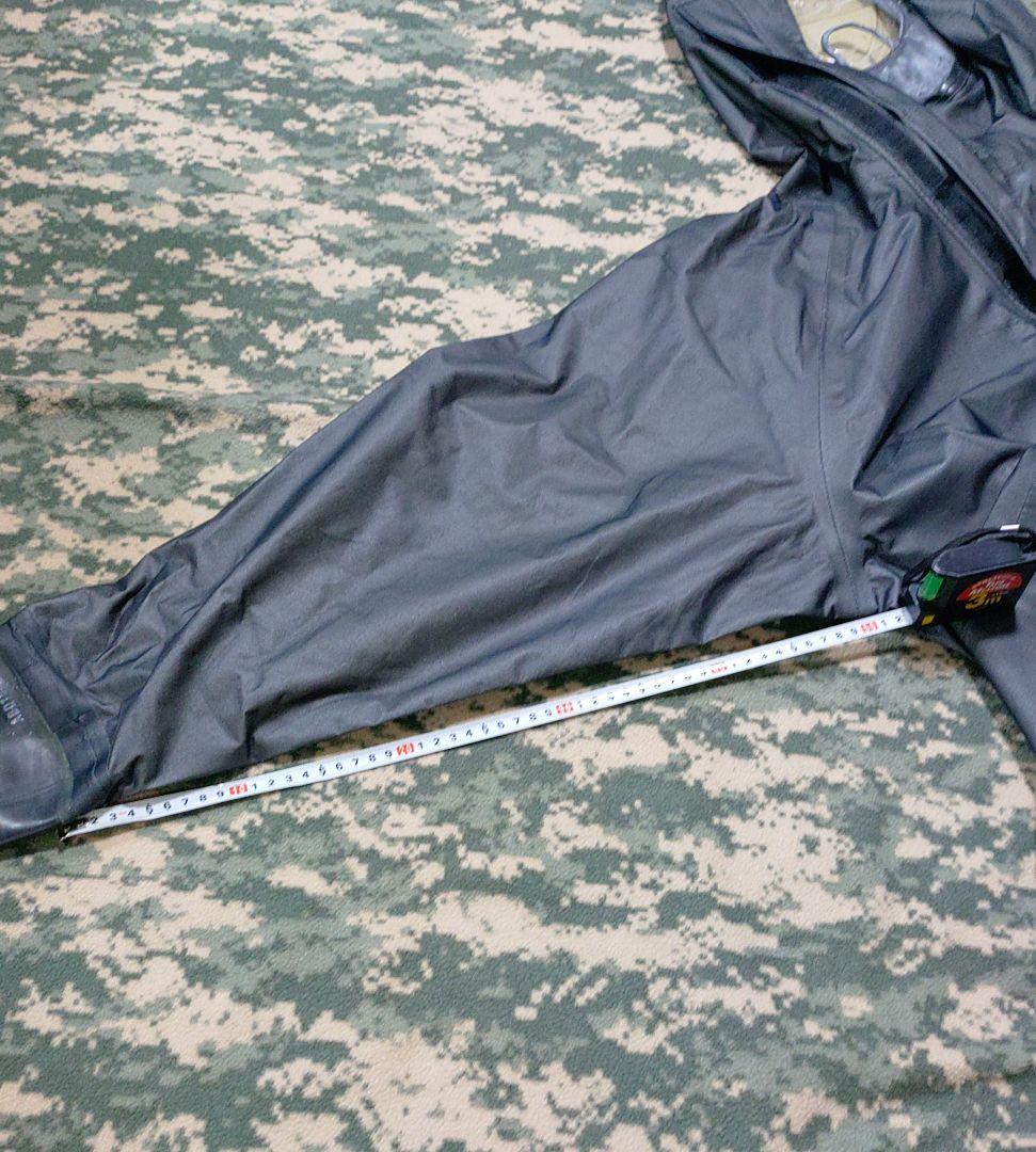 送料込み 未使用品 米軍 ゴア ケミカルスーツ