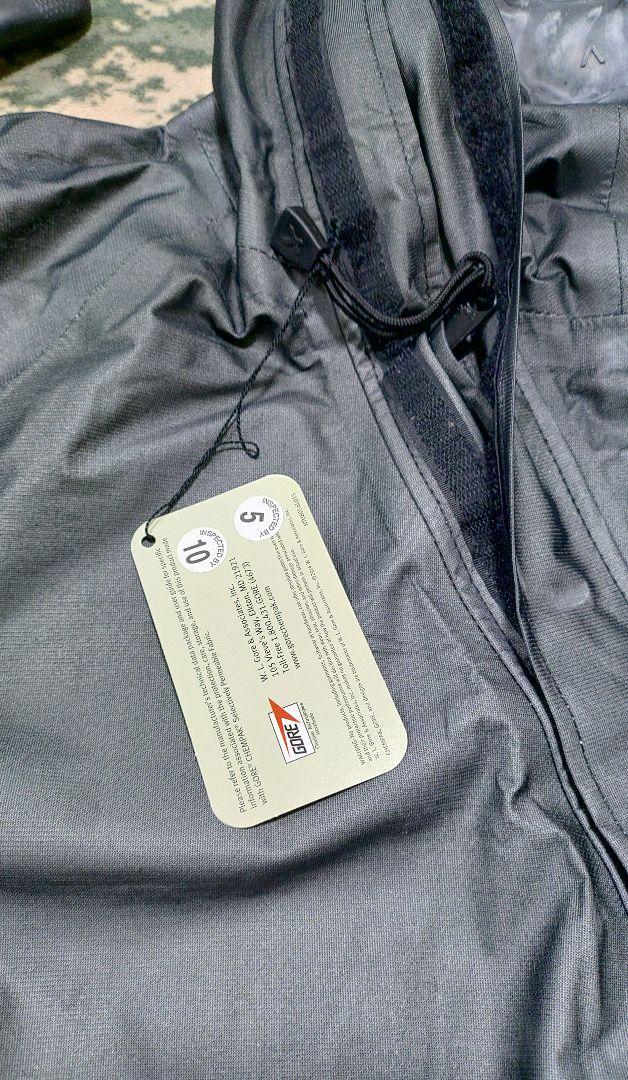 送料込み 未使用品 米軍 ゴア ケミカルスーツ