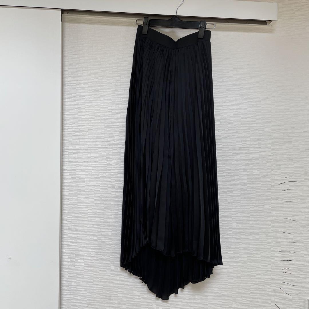 270円 世界の ZARAスカート