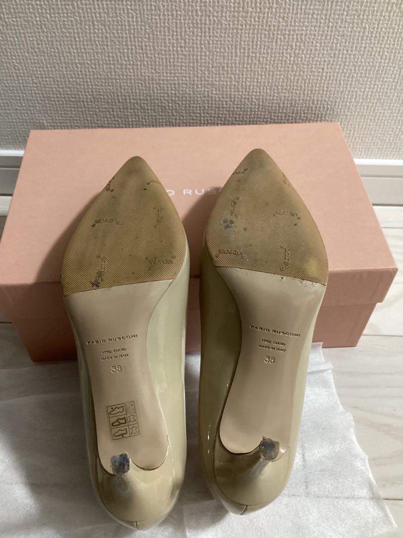 美品　ファビオルスコーニ　Vカット　パテントパンプス　裏貼り済み　38