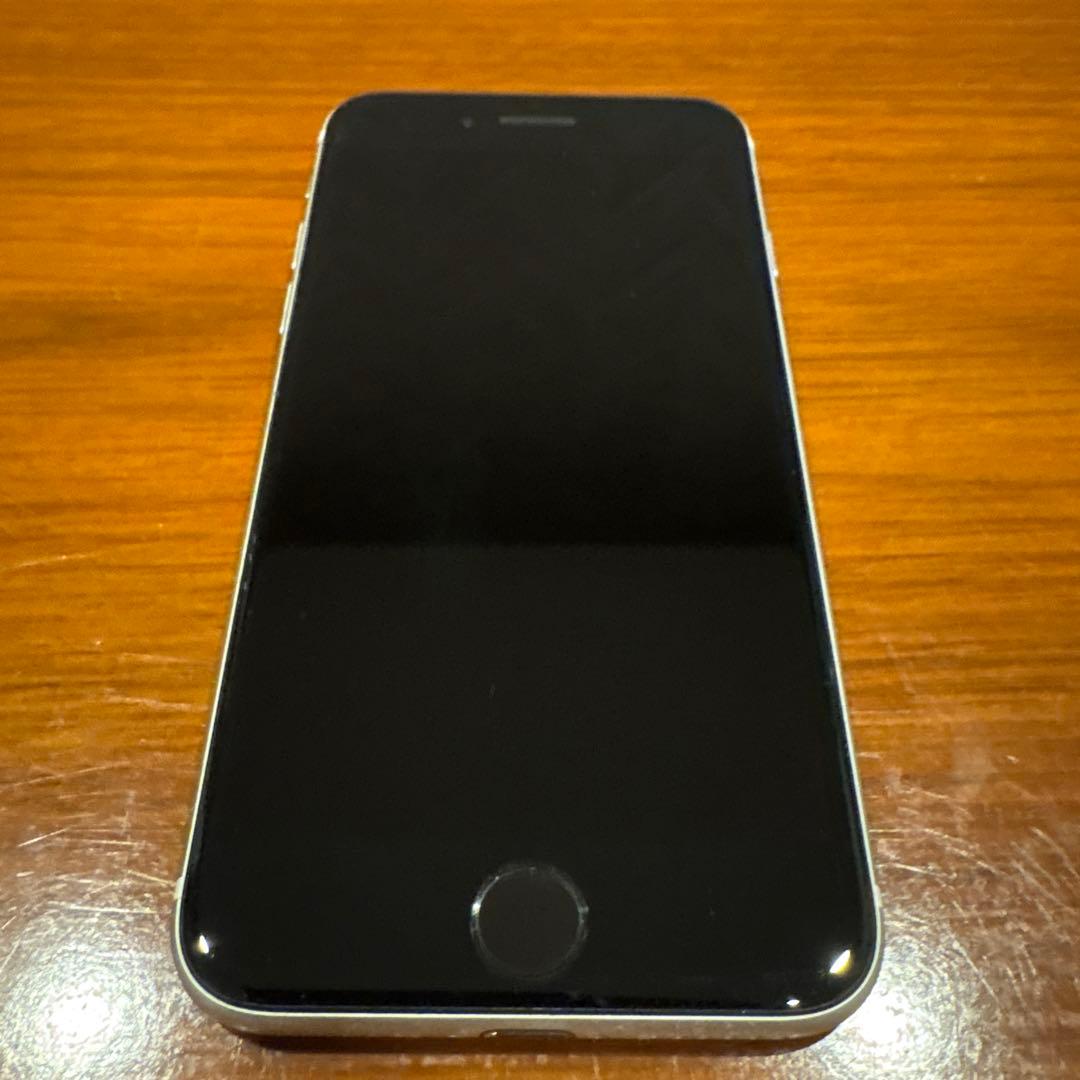 iPhone SE ホワイト 第2世代 バッテリー100% 128GBApple