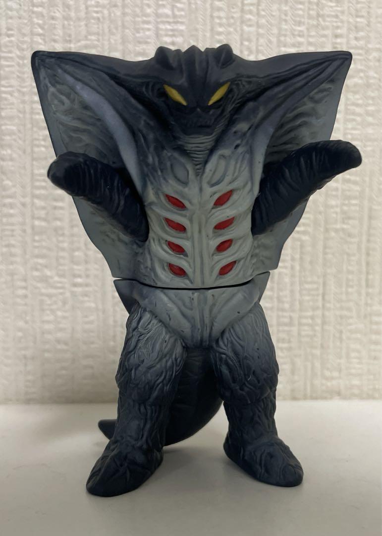 廃盤　ガゾート ソフビ　フィギュア　バンダイ　ウルトラマン　怪獣 ウルトラ怪獣 ソフビフィギュア ガゾート 1996 BANDAI - メルカリ